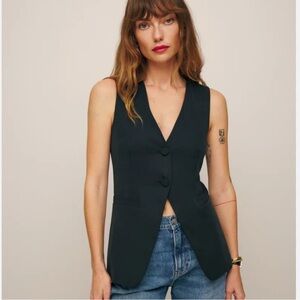 Reformation Casey Vest in Black XS
